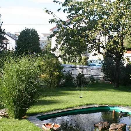 Gaestehaus Am Weiher Pansiyon Weil am Rhein