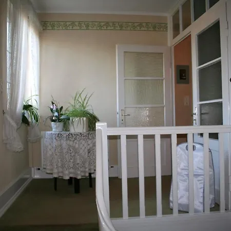 Pansiyon Gaestehaus Am Weiher *